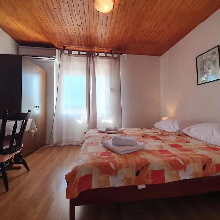 Pansion Iva B&B